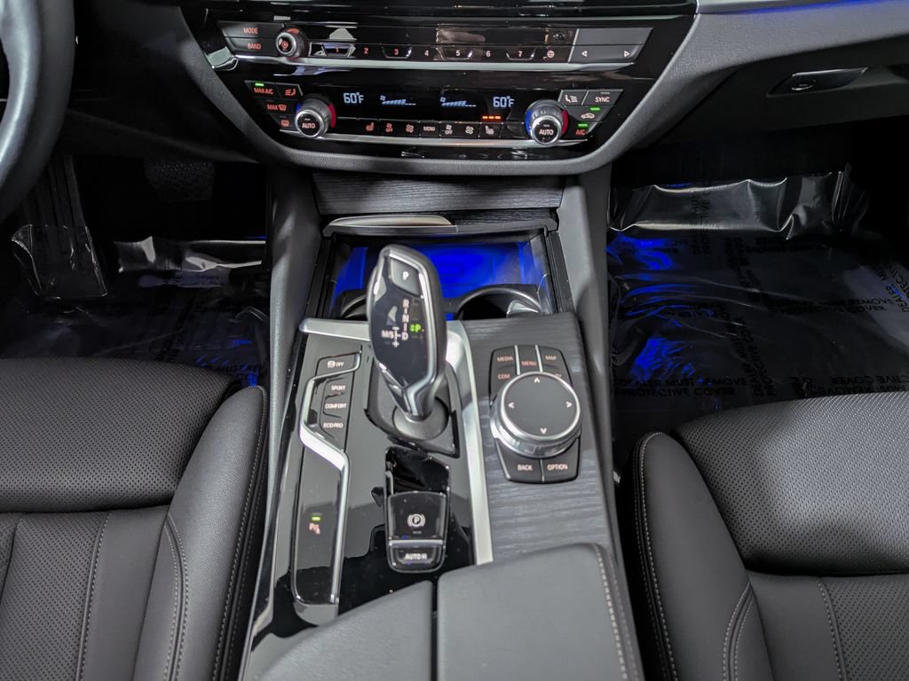 Certified 2023 BMW 530i xDrive w/ Premium Package AWD/4WD image 39