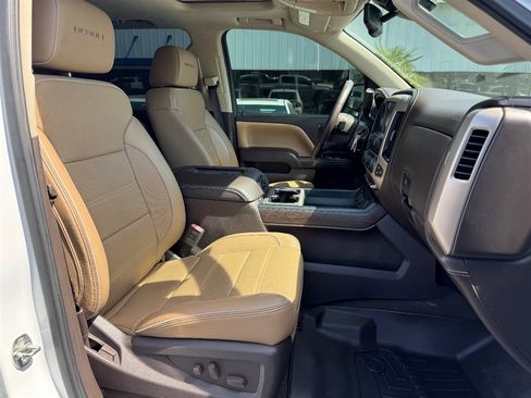 Used 2017 GMC Sierra 1500 Denali w/ Denali Ultimate Package image 18