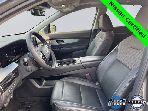 Certified 2025 Nissan Murano Platinum w/ Cargo Package image 15