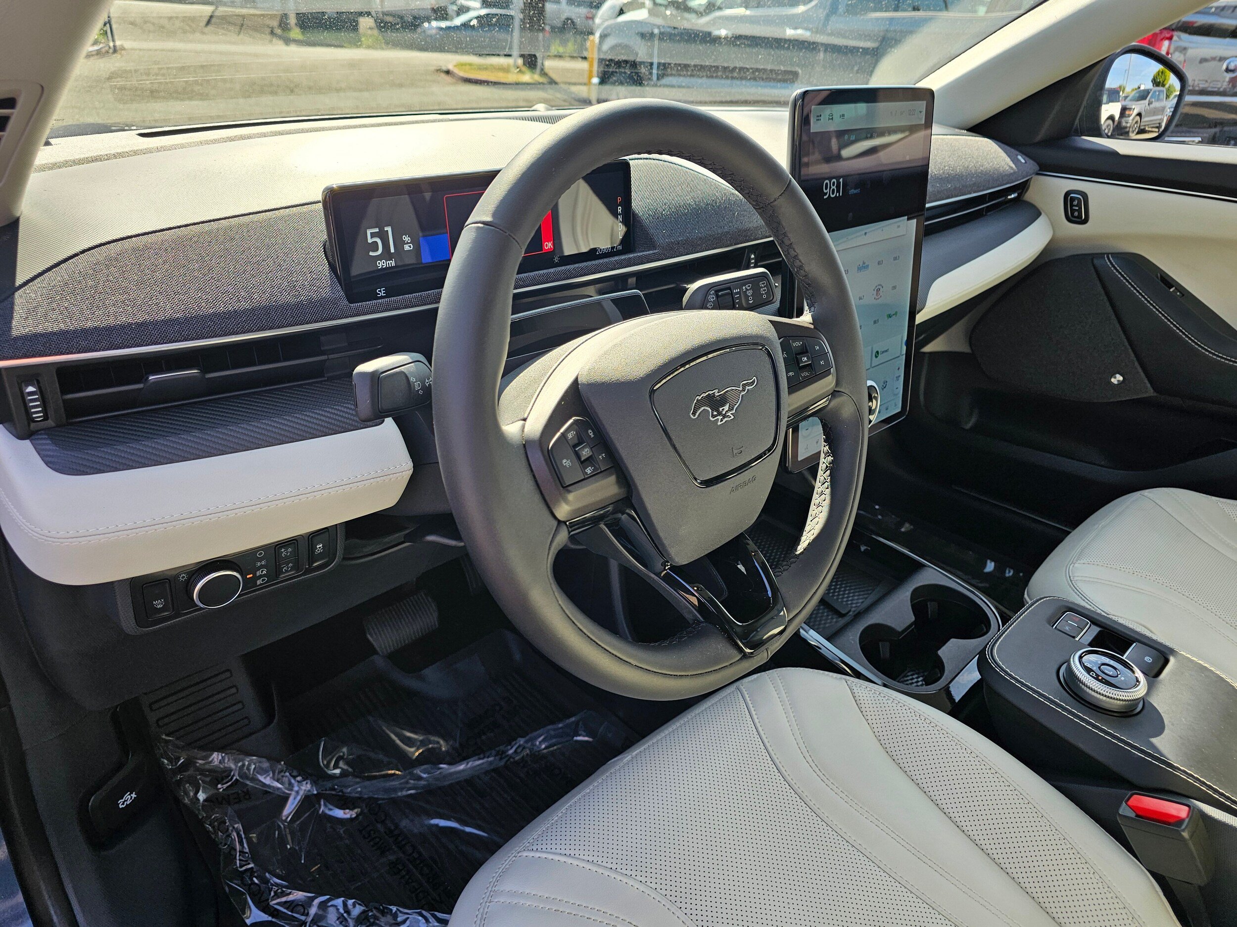 Used 2023 Ford Mustang Mach-E Premium AWD/4WD image 23