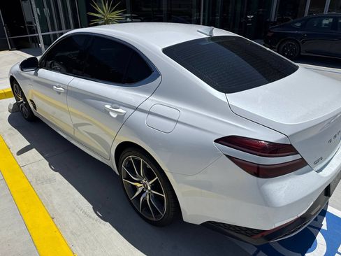 Used 2023 Genesis G70 2.0T AWD/4WD image 5