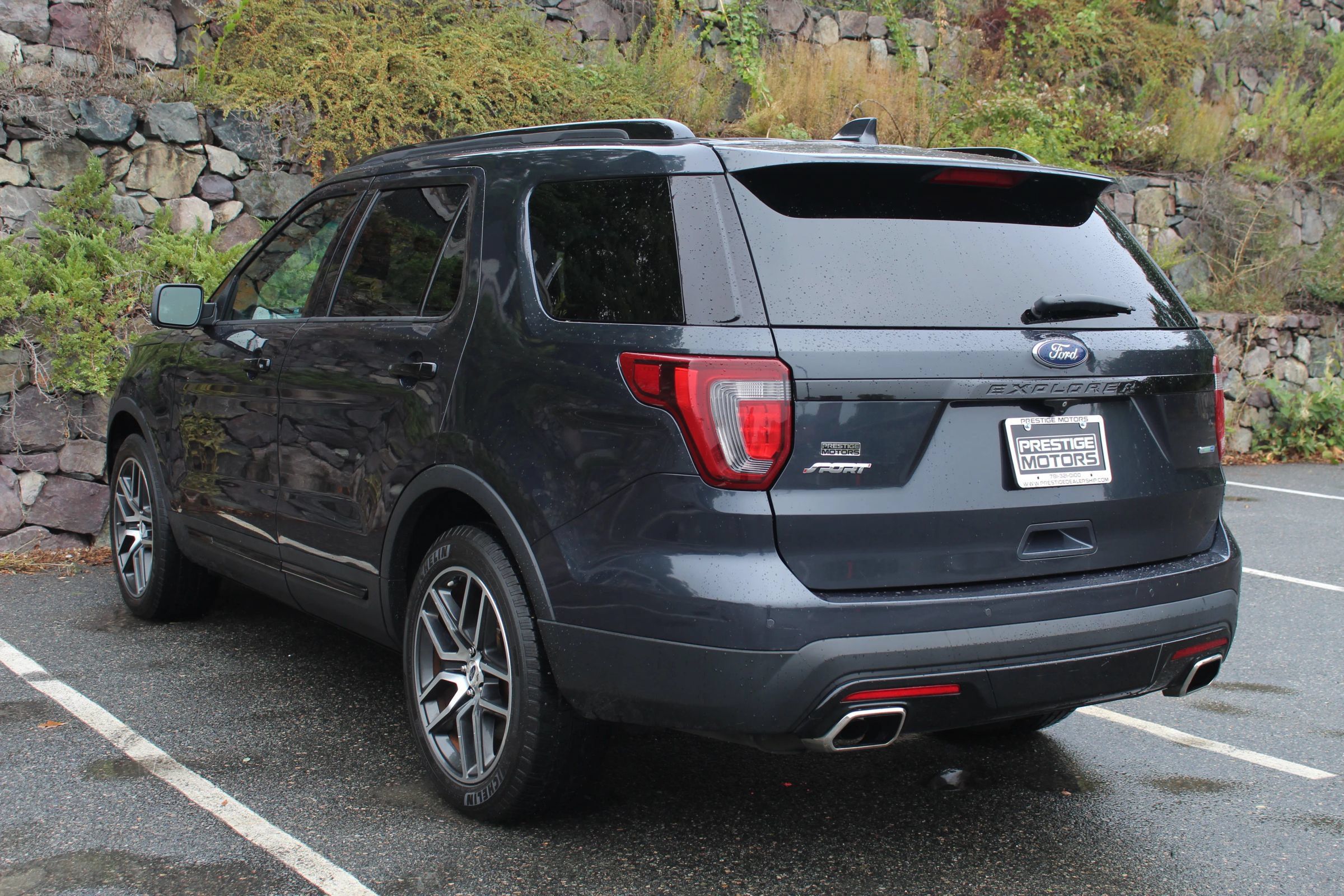 Used 2017 Ford Explorer Sport w/ Equipment Group 401A AWD/4WD image 6
