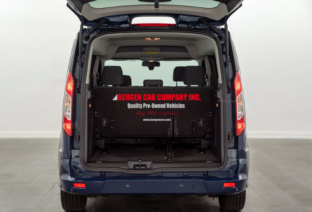 Used 2017 Ford Transit Connect XLT FWD image 8