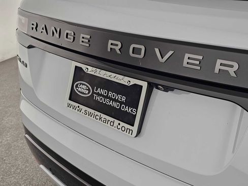 Used 2025 Land Rover Range Rover Velar Dynamic SE image 13