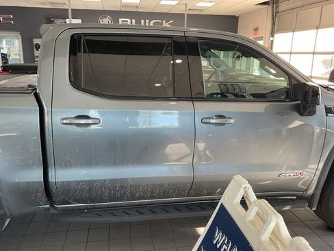 Used 2021 GMC Sierra 1500 AT4 w/ AT4 Premium Package image 16