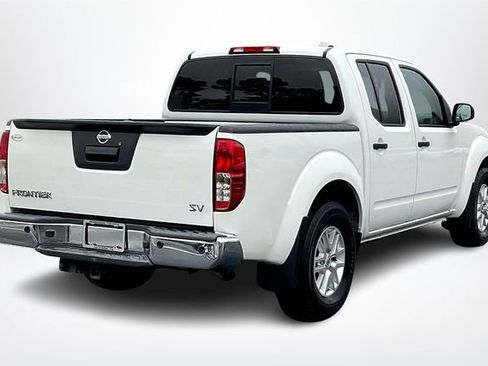 Used 2018 Nissan Frontier SV w/ Value Truck Package image 13