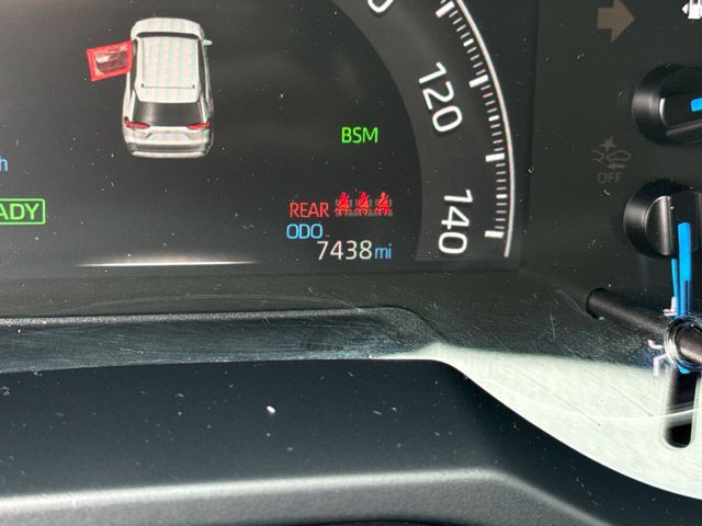 Used 2025 Toyota RAV4 LE AWD/4WD image 20