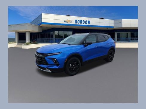 Used 2025 Chevrolet Blazer LT w/ Midnight/Sport Edition AWD/4WD image 1