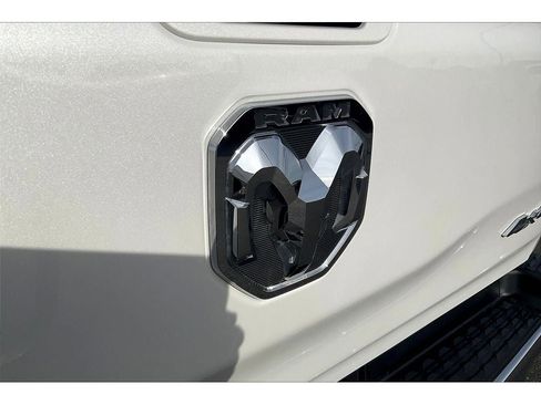 Used 2023 RAM 1500 Laramie image 31