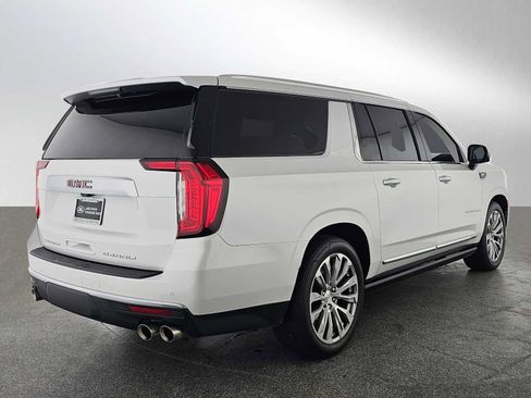Used 2021 GMC Yukon XL Denali w/ Denali Ultimate Package image 4