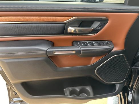 Used 2022 RAM 1500 Limited w/ Body Color Bumper Group image 16