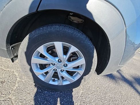 Used 2019 Hyundai Tucson Value w/ Cargo Package image 10