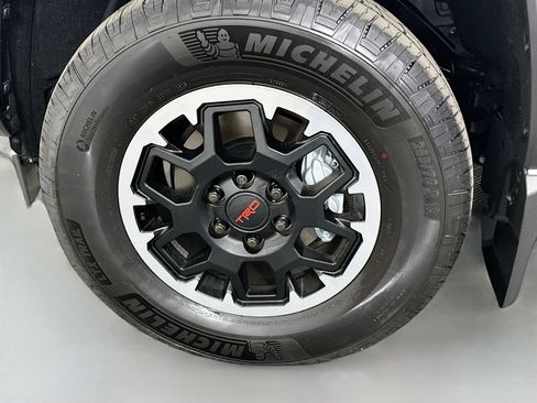 New 2026 Toyota 4Runner TRD Off-Road Premium AWD/4WD image 33