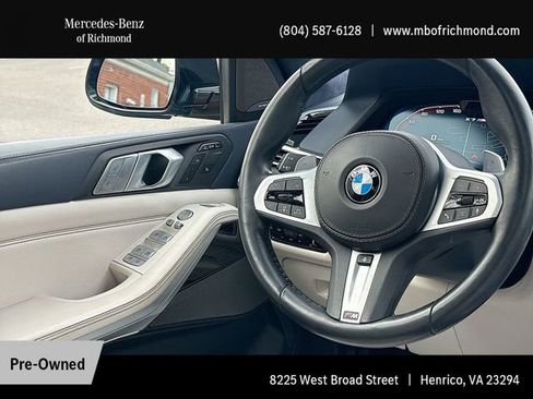 Used 2021 BMW X7 M50i w/ Dynamic Handling Package image 25