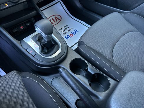 Certified 2023 Kia Forte LXS image 21