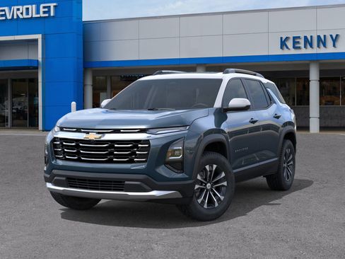 New 2026 Chevrolet Equinox LT image 6