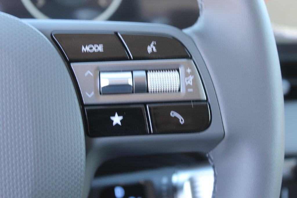 New 2026 Hyundai Ioniq 5 SEL RWD image 28