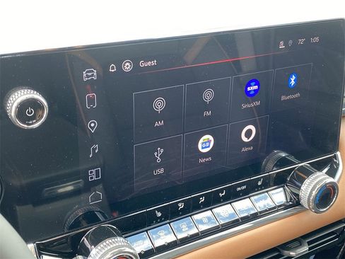 New 2025 GMC Canyon AT4 image 18