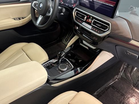 Certified 2023 BMW X4 xDrive30i w/ M Sport Package image 32