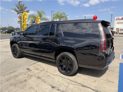 Used 2019 Cadillac Escalade ESV Premium Luxury RWD image 64