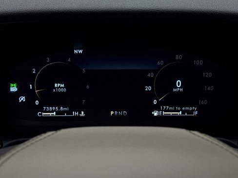 Used 2020 Lincoln Aviator Reserve w/ Equipment Group 202A image 13