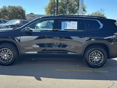 Certified 2025 GMC Acadia Elevation image 4