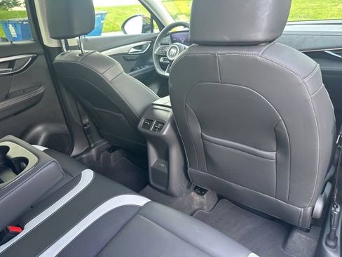 Used 2025 Buick Envision Sport Touring AWD/4WD image 45