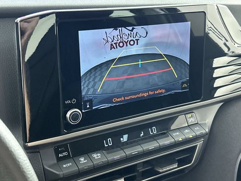 Used 2025 Toyota Camry LE w/ Convenience Package FWD image 18