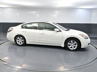 Used 2009 Nissan Altima 2.5 S w/ Convenience Plus Pkg video 3
