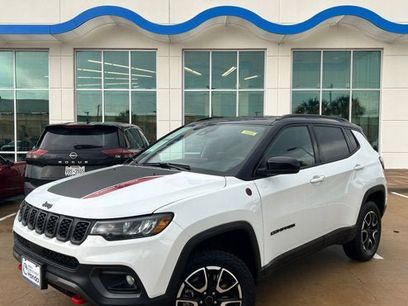 Used 2025 Jeep Compass Trailhawk