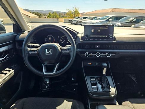 Used 2024 Honda CR-V LX image 18