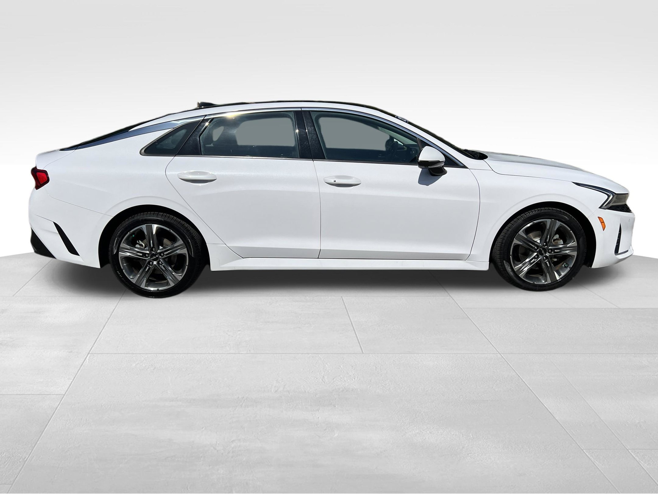 Used 2022 Kia K5 EX w/ EX Premium Package FWD image 5