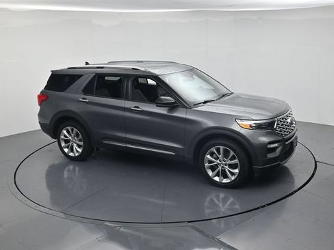 Used 2021 Ford Explorer Platinum w/ Equipment Group 601A AWD/4WD image 60
