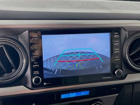 Used 2023 Toyota Tacoma SR5 AWD/4WD image 13