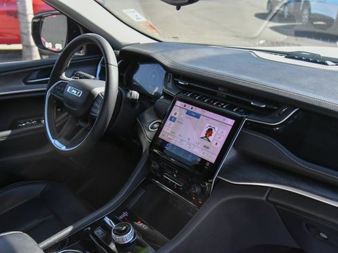 Used 2023 Jeep Grand Cherokee 4WD 4xe image 53