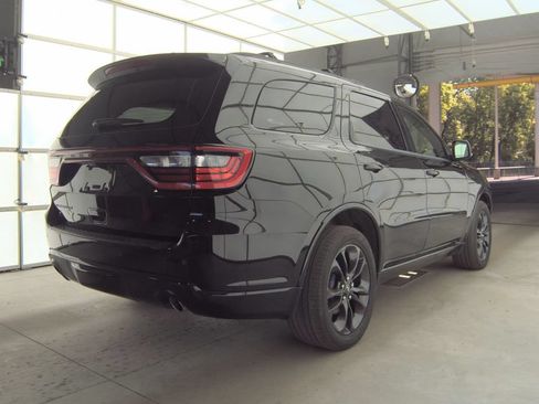 Used 2023 Dodge Durango R/T AWD/4WD image 4