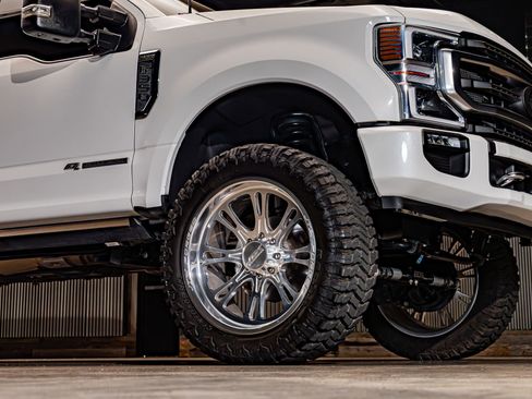 Used 2022 Ford F350 Platinum AWD/4WD image 15