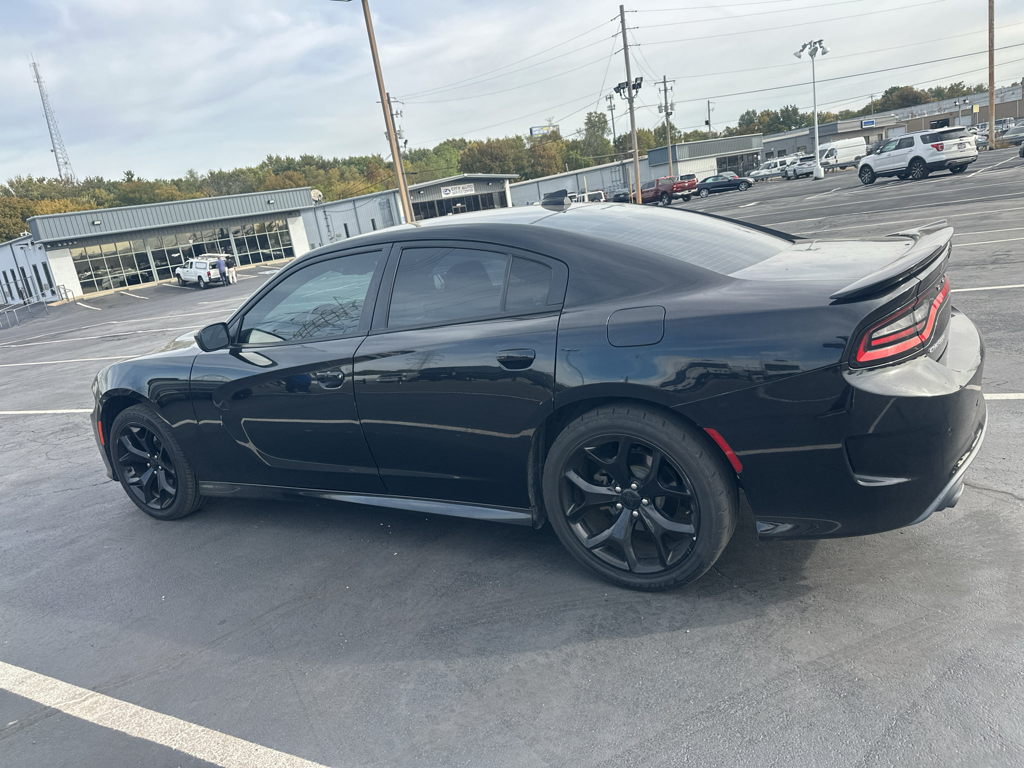 Used 2019 Dodge Charger GT RWD image 11