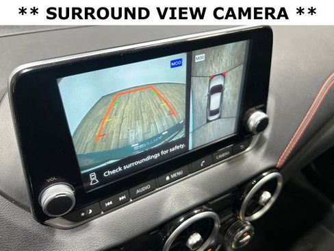 Used 2025 Nissan Sentra SR w/ SR Premium Package FWD image 5