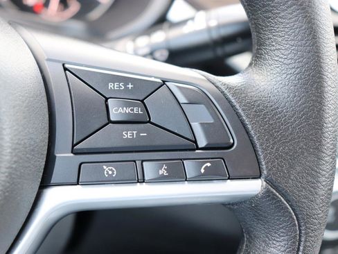 Used 2025 Nissan Altima 2.5 SV image 28