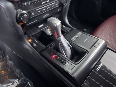 Used 2022 Lexus GX 460 Luxury w/ Sport Design Package image 19