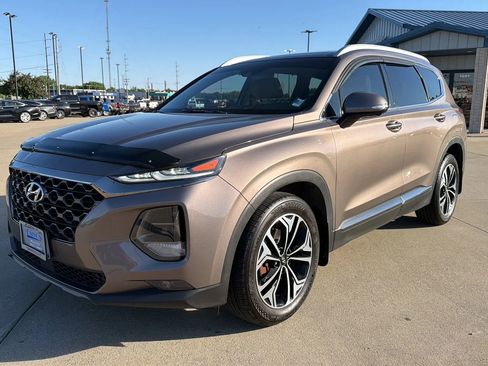 Used 2020 Hyundai Santa Fe Limited FWD image 4