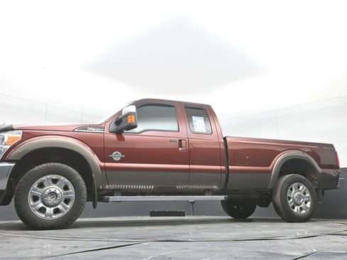 Used 2015 Ford F350 Lariat w/ Chrome Package image 40