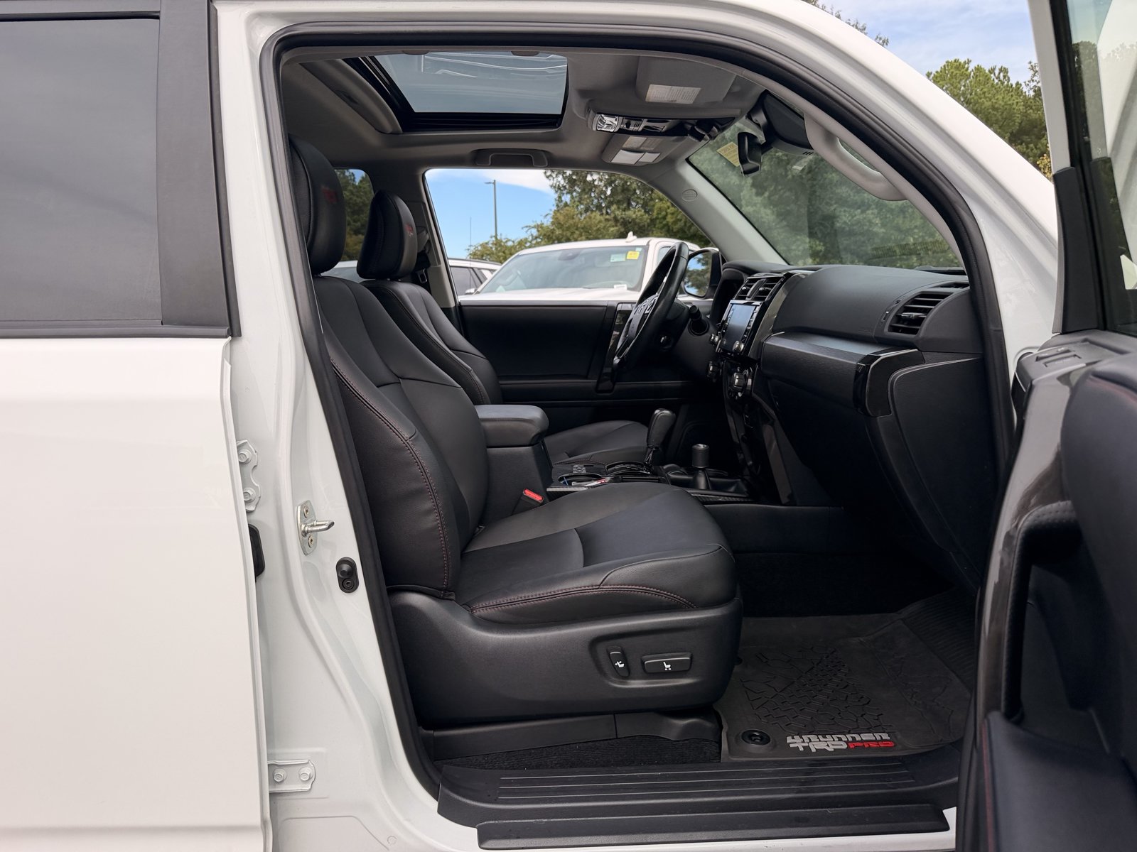 Used 2024 Toyota 4Runner TRD Pro AWD/4WD image 33