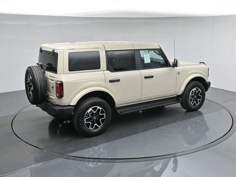 New 2026 Ford Bronco Outer Banks AWD/4WD image 40