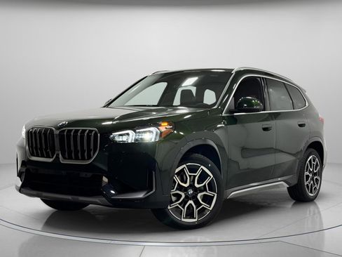 Certified 2025 BMW X1 xDrive28i w/ Technology Package image 2