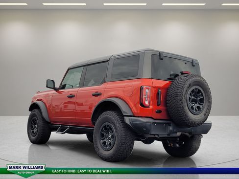 Used 2024 Ford Bronco Badlands AWD/4WD image 6