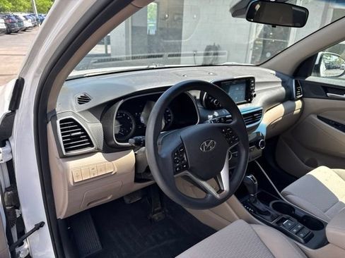 Used 2019 Hyundai Tucson SE AWD/4WD image 9