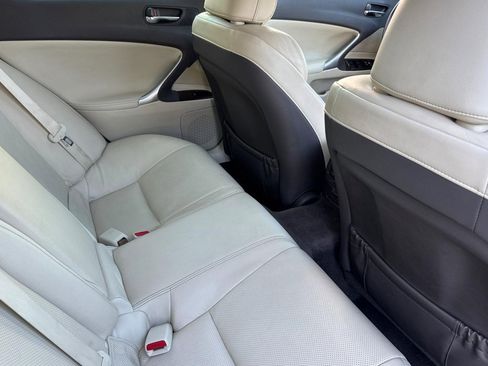 Used 2012 Lexus IS 250 w/ Premium Pkg Value Edition image 30