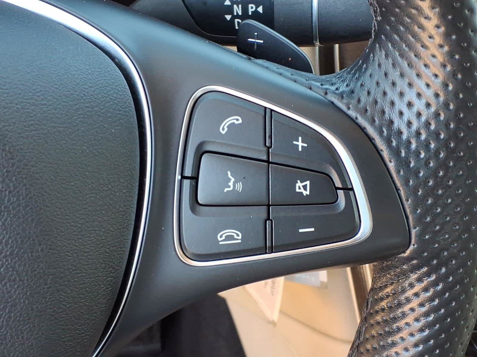 Used 2019 Mercedes-Benz GLC 350e 4MATIC image 19